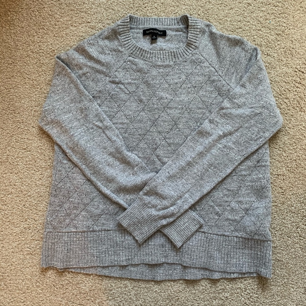 BR crew neck sweatshirt